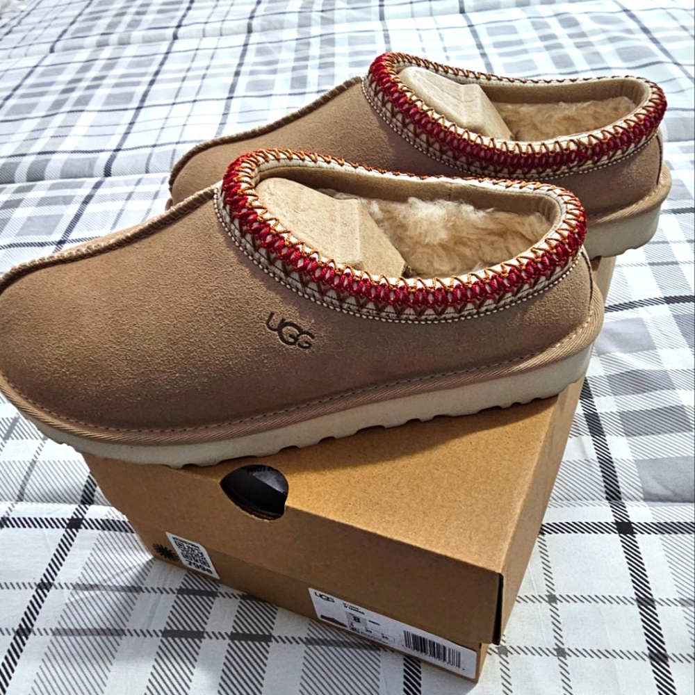 UGG Beige Slippers with Red Trim